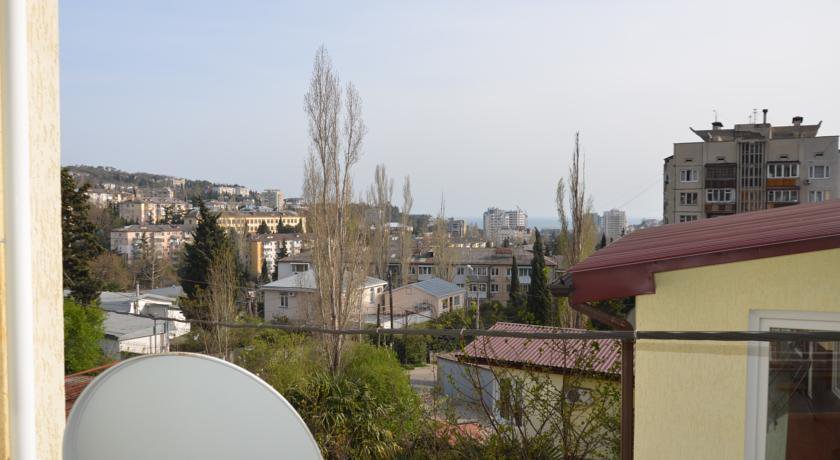 Гостевой дом Zemfira Ялта