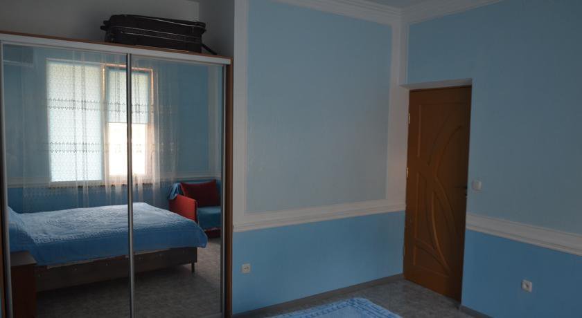 Гостевой дом Zemfira Ялта