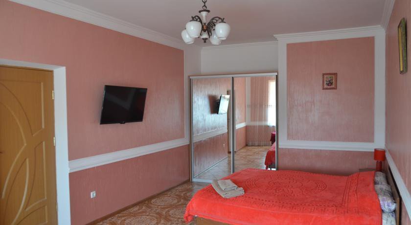 Гостевой дом Zemfira Ялта