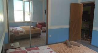 Гостевой дом Zemfira Ялта-2